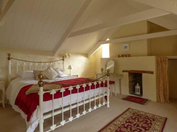 Meadowside Cottage, Characterful Grade 2 Listed Cottage Near To Wadebridge And Padstow Экстерьер фото